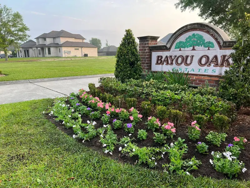 Finished planting by Southern Grounds LLC.